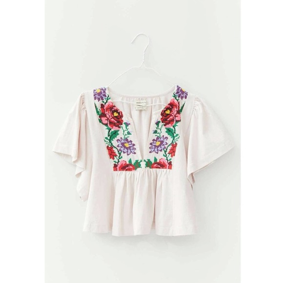 Urban Outfitters Tops - Urban Outfitters // Dolly Floral Embroidered Top NWOT🌛